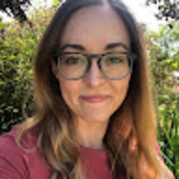 Meet your Posher, Marisa - Picture 1 of 1